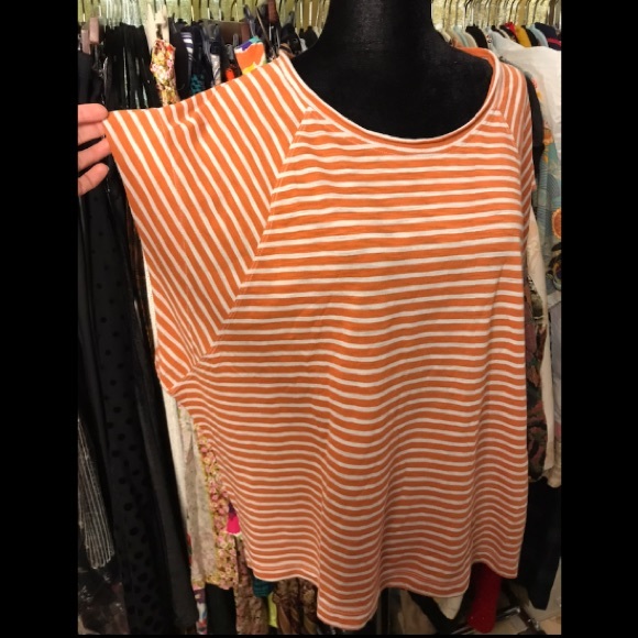 FREE PEOPLE top - Picture 2 of 4